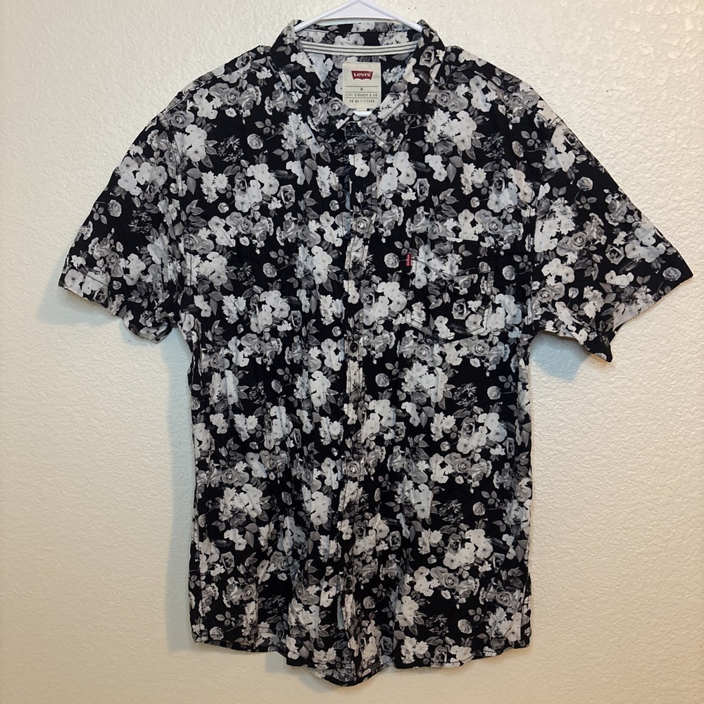 Levi's Men's XL ‎ Classic Camper Relaxed Hawaiian Floral Hipster Red Tab Shirt